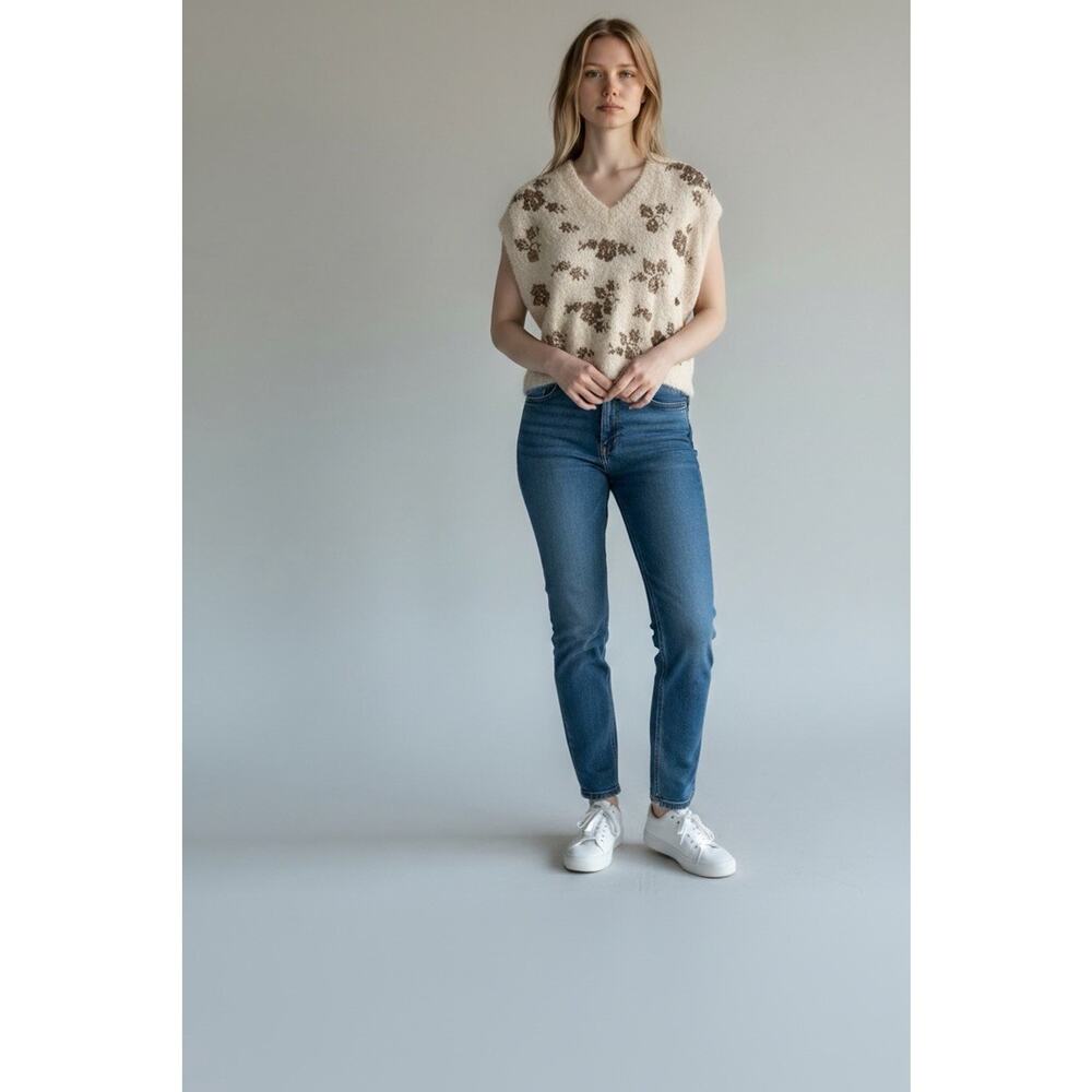 Brunello Cucinelli Ivory Cotton Foiled Floral Cap-Sleeve sweater sz M